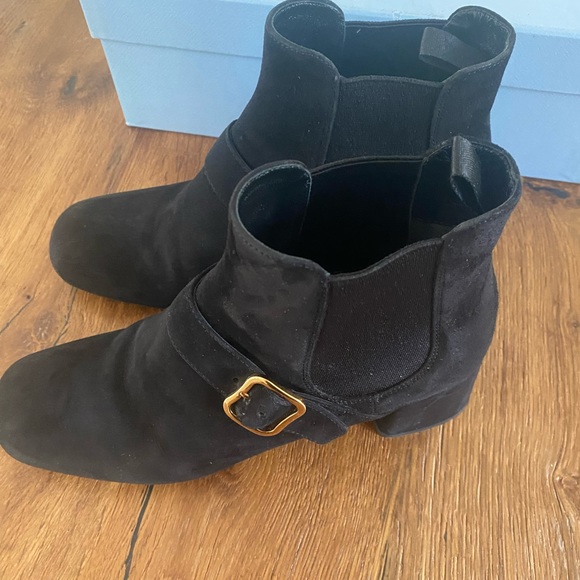 Preowned Prada booties size 7 - Picture 3 of 4